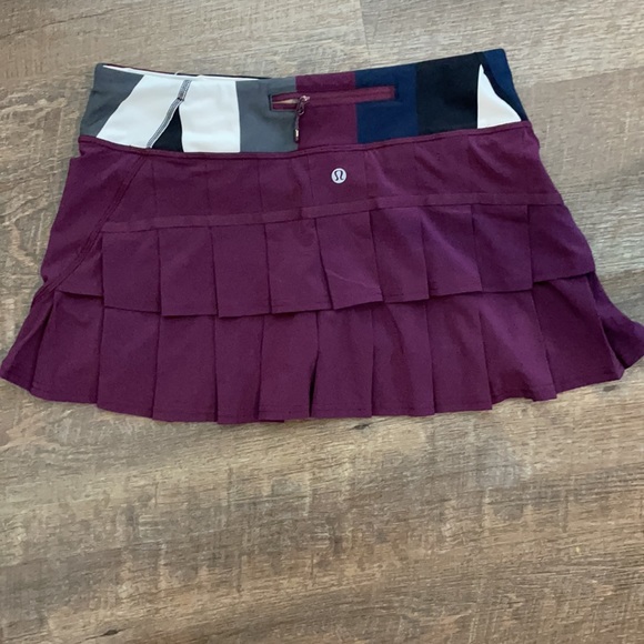 Lululemon Plum Pow Pace Setter - Picture 2 of 8